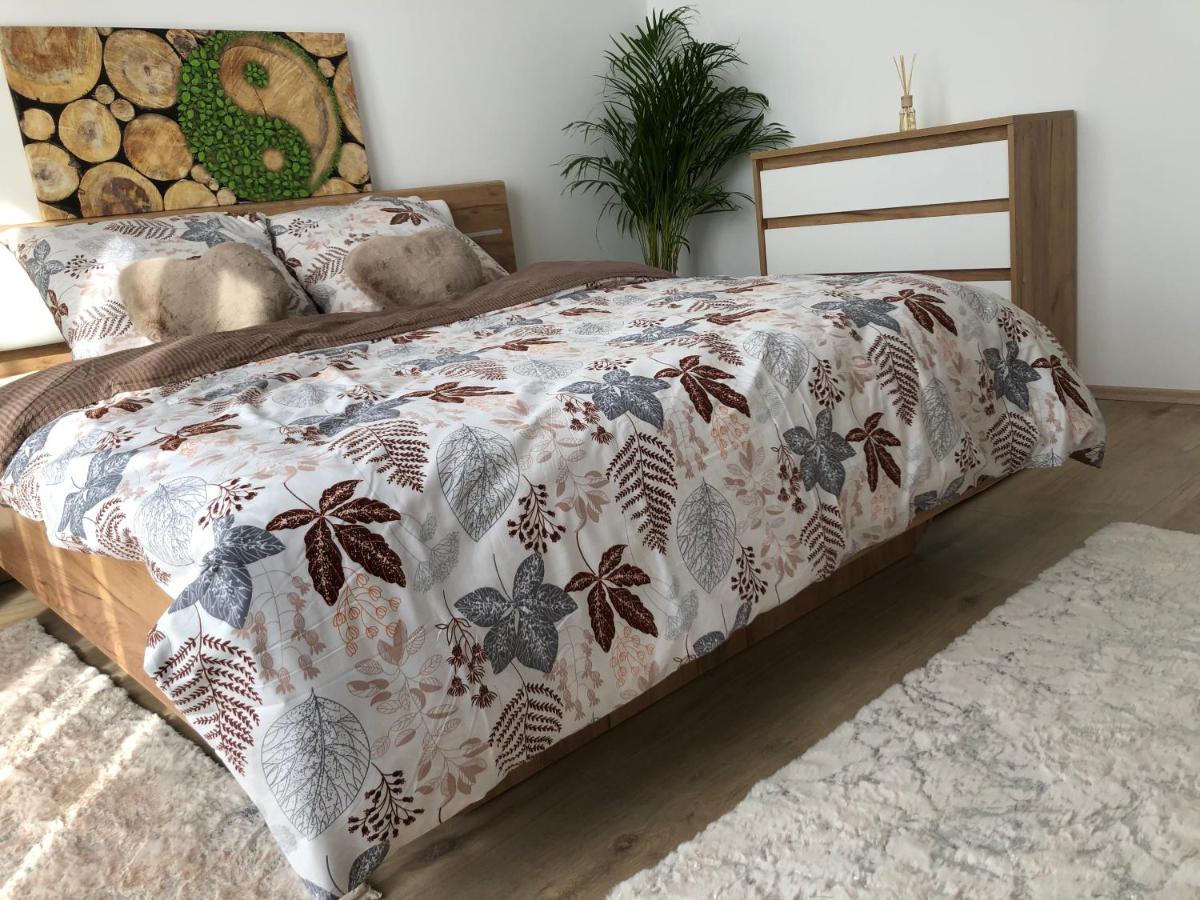Tatra Billetee Apartman S Luxusnym Vyhladom Na Vysoketatry A Sukromnym Wellness Poprad Buitenkant foto