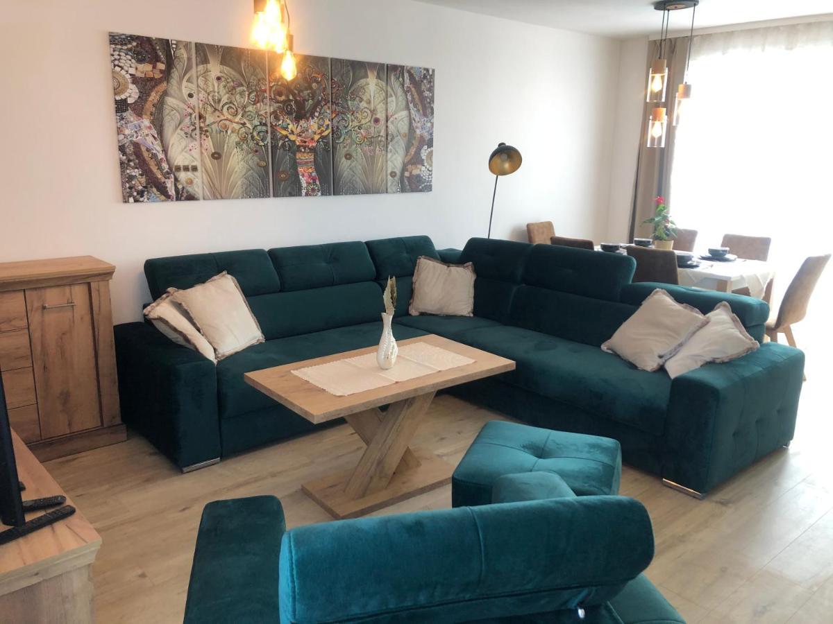 Tatra Billetee Apartman S Luxusnym Vyhladom Na Vysoketatry A Sukromnym Wellness Poprad Buitenkant foto